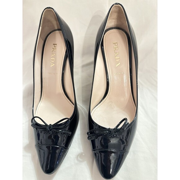 Auth Prada Black Patent Leather Heels Women’s Gorgeous Pumps Size 37.5-New - Picture 3 of 16